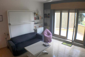 Spacious and bright studio flat in Rome